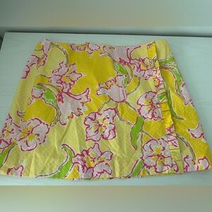 Women’s Lilly Pulitzer Size 8 Hayes Starfruit Yellow Day Mini Skirt Floral